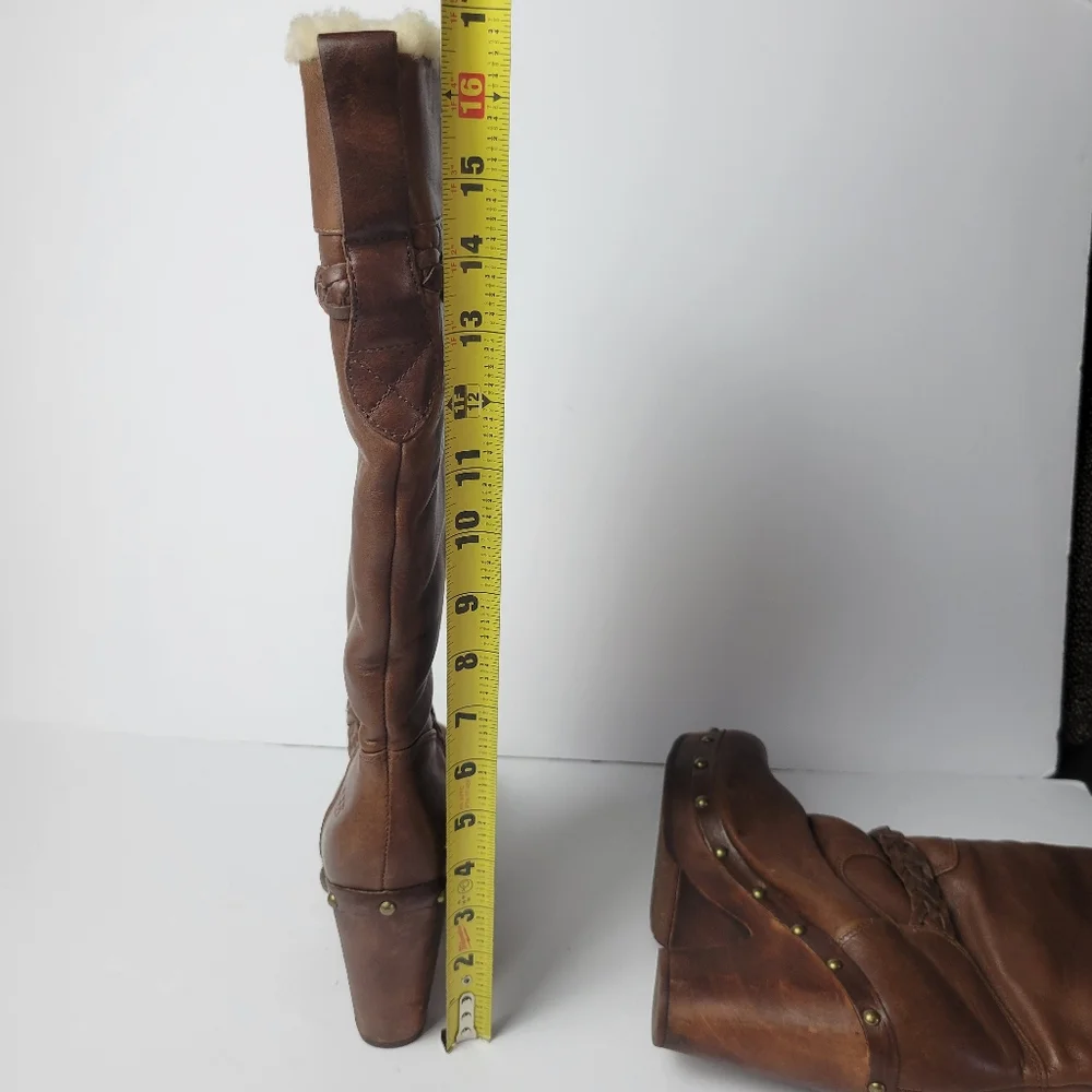 UGG Savana Leather Boots Size 6 - Picture 12 of 14